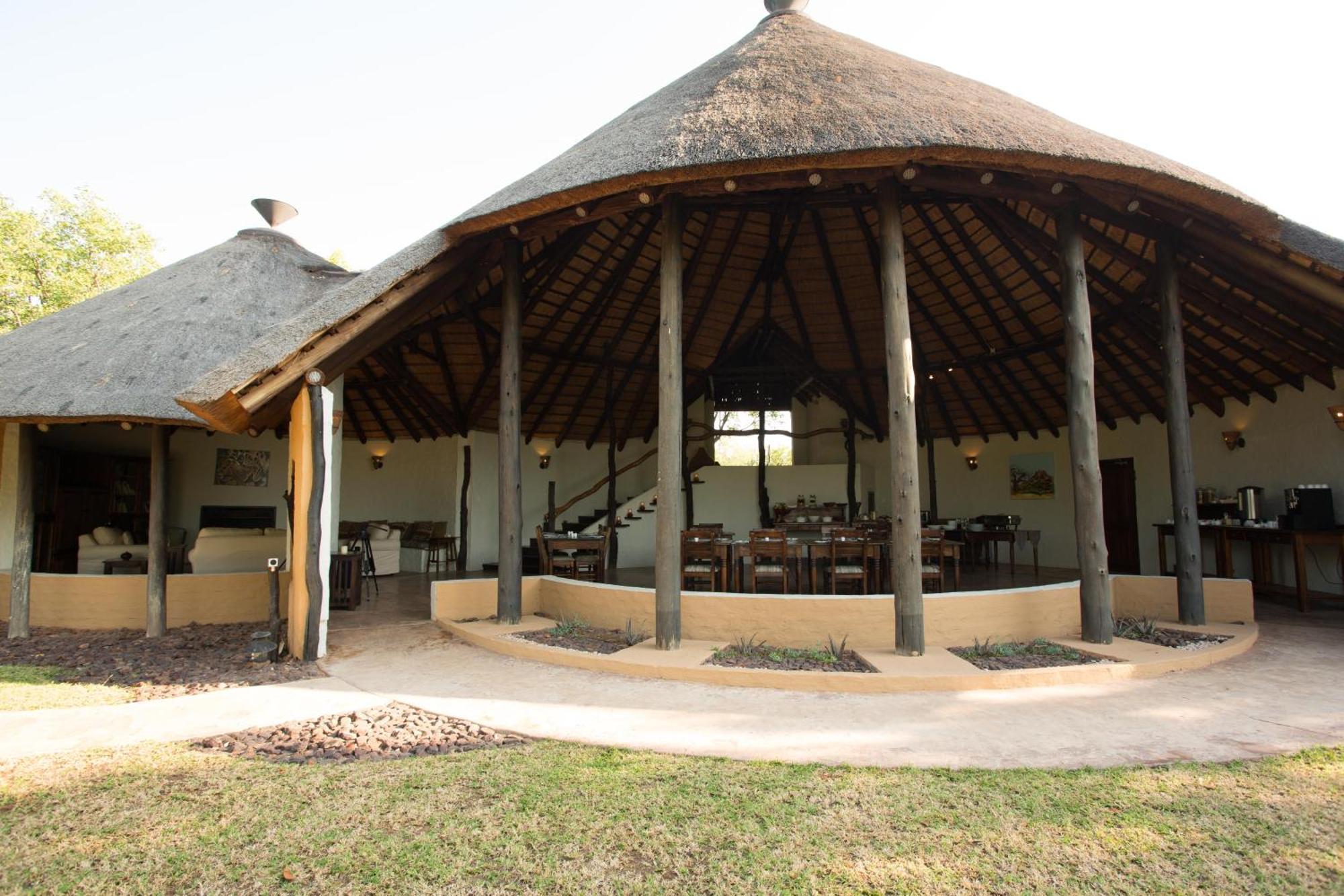 Mopane Bush Lodge Linton Ngoại thất bức ảnh
